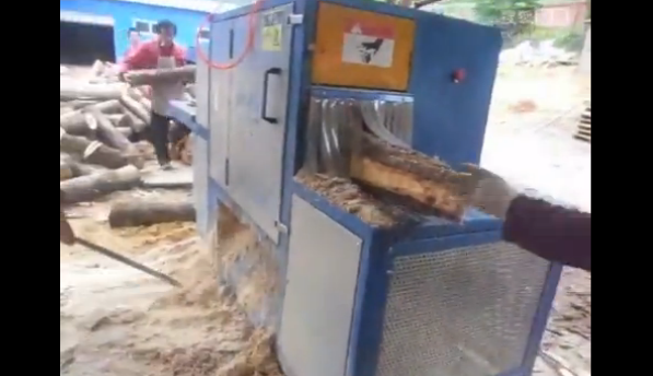 圓木多片鋸視頻-可鋸短料的多片鋸